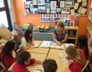 Developing children’s reading skills with phonicsJanine AshmanTeaching